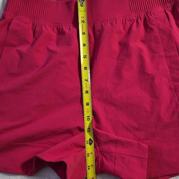 Lululemon Stretch Woven High Rise Shorts Size L - Picture 8 of 8